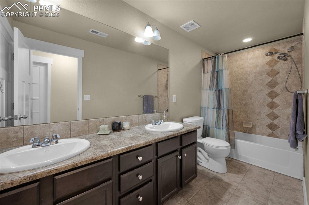 10442 Abrams Drive Colorado Springs CO 80925