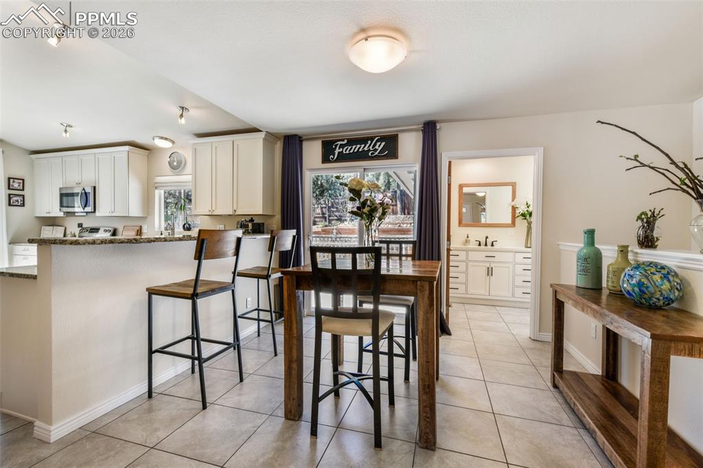 6020 Castlewood Lane Colorado Springs CO 80918