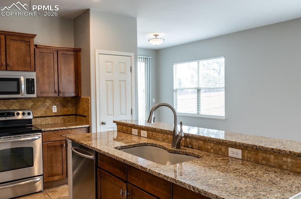 6017 Cumbre Vista Way Colorado Springs CO 80924