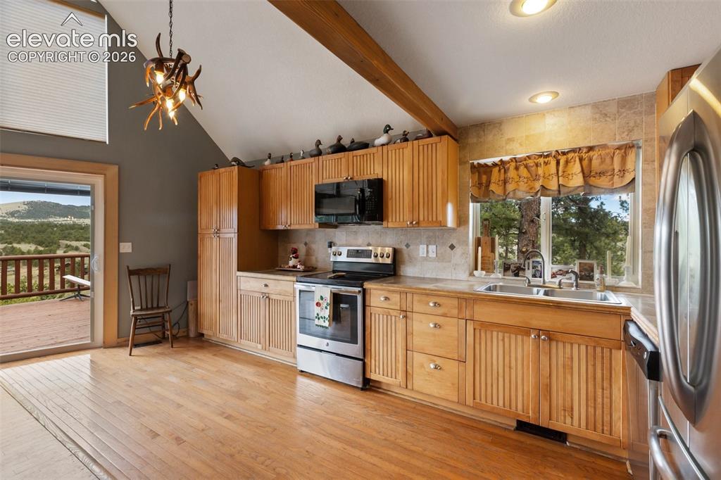 11396 County Road 102 Guffey CO 80820