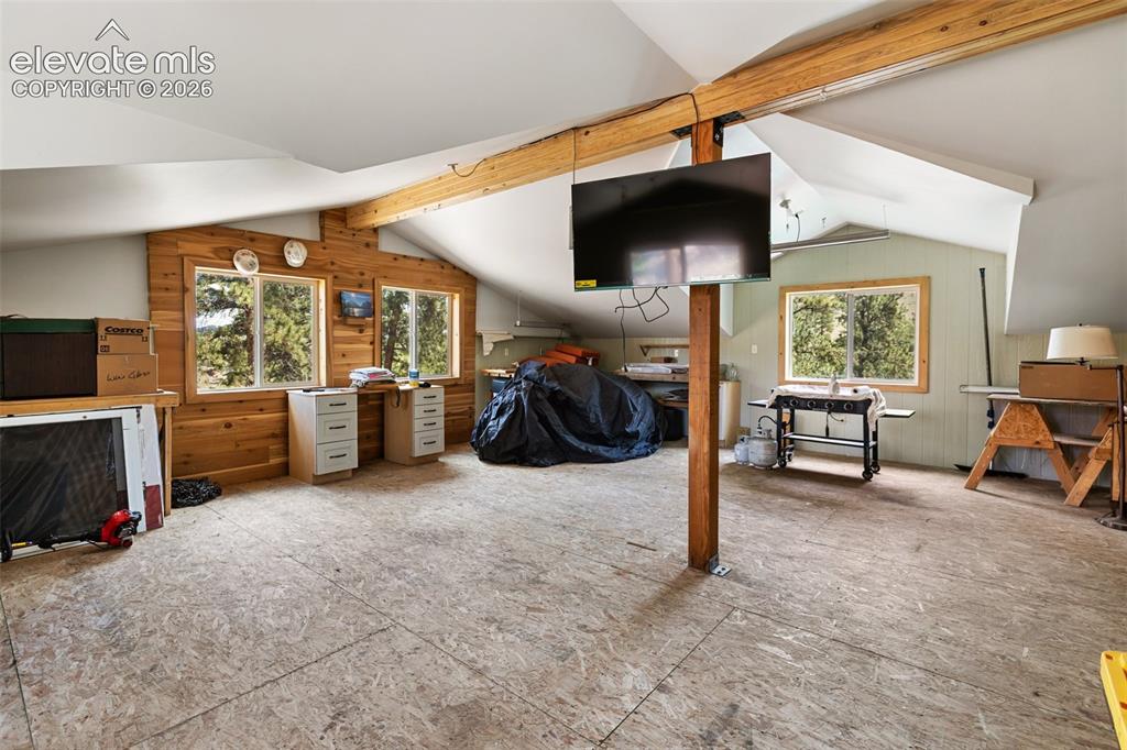 11396 County Road 102 Guffey CO 80820