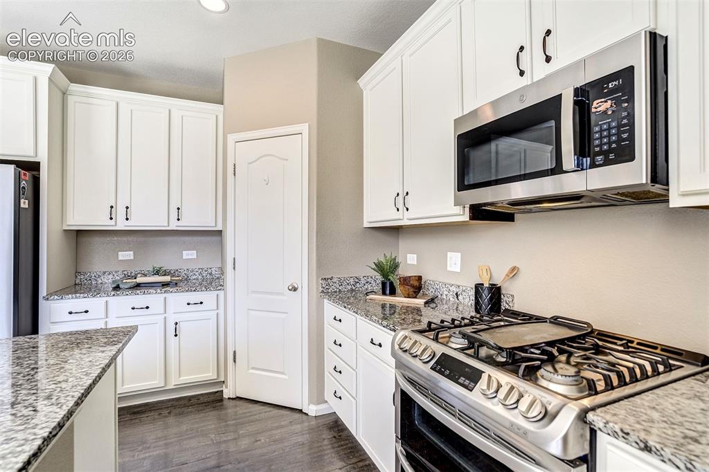 6758 Alliance Loop Colorado Springs CO 80925