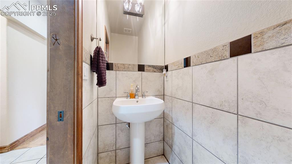 4883 Jamesport Drive Colorado Springs CO 80918