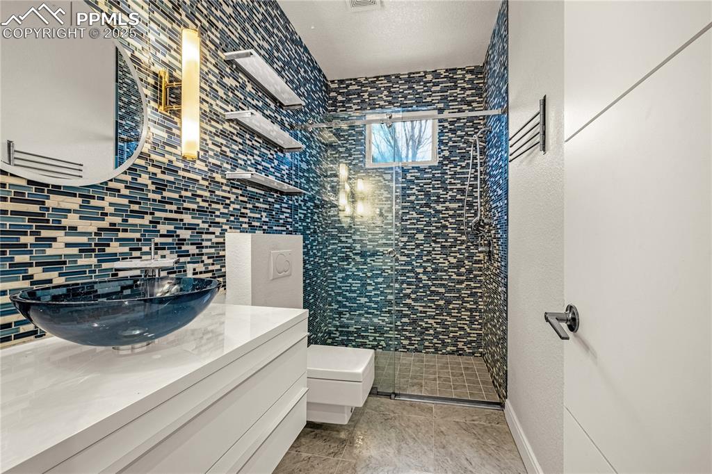3389 Sugar Pine Way Colorado Springs CO 80920