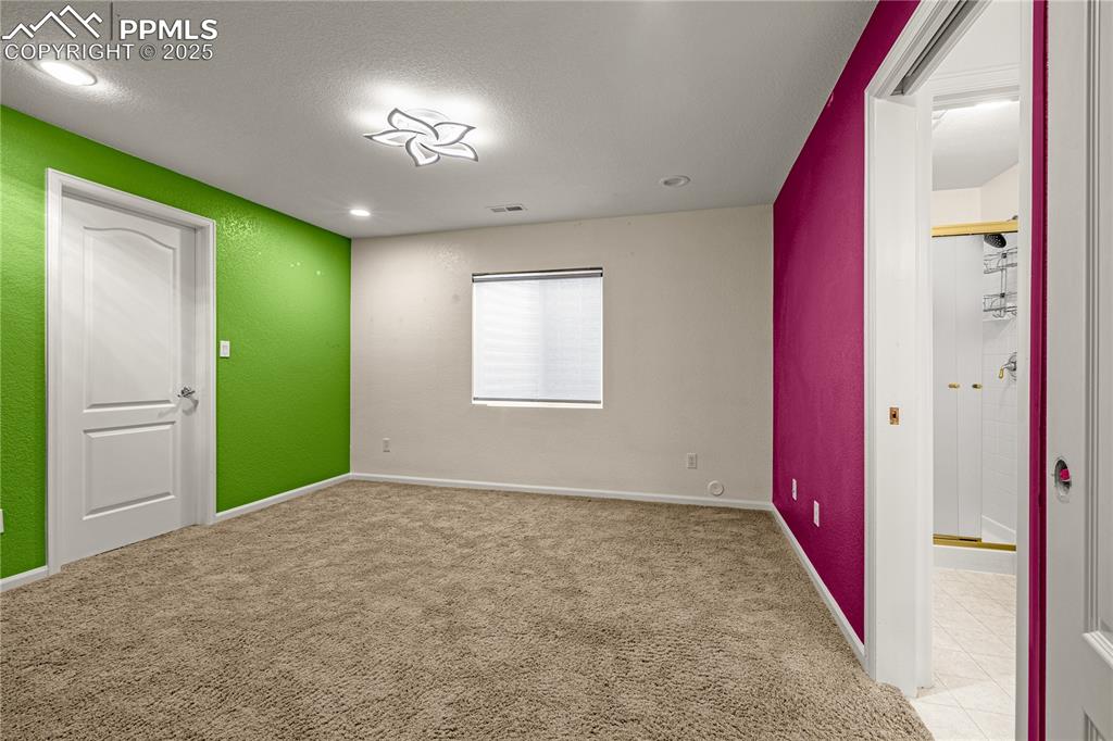 3389 Sugar Pine Way Colorado Springs CO 80920
