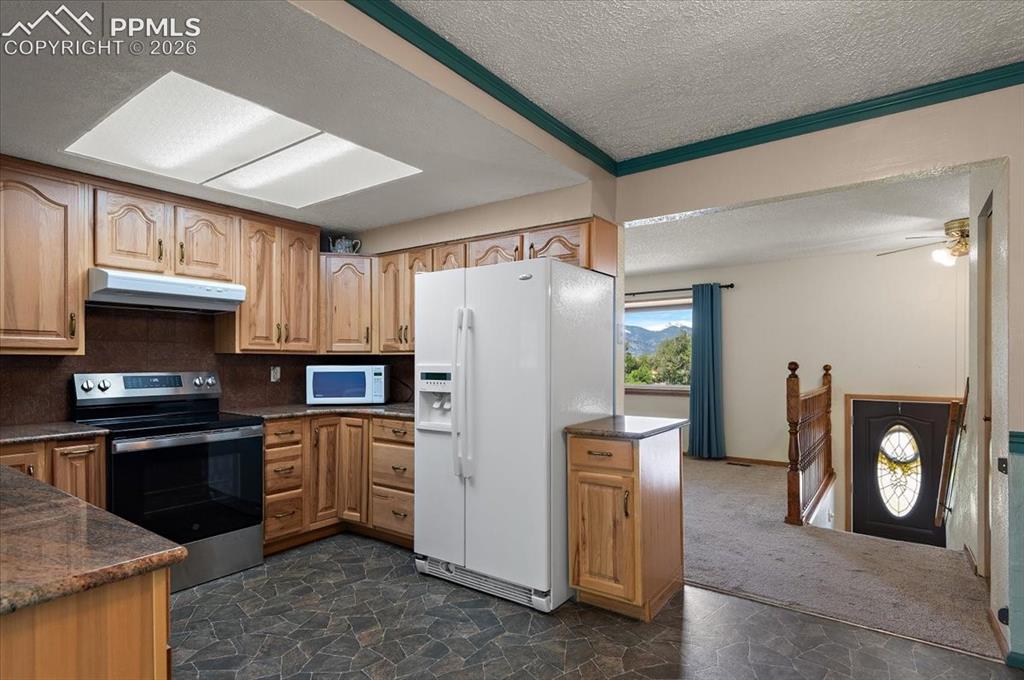 1585 Luna Vista Street Colorado Springs CO 80911