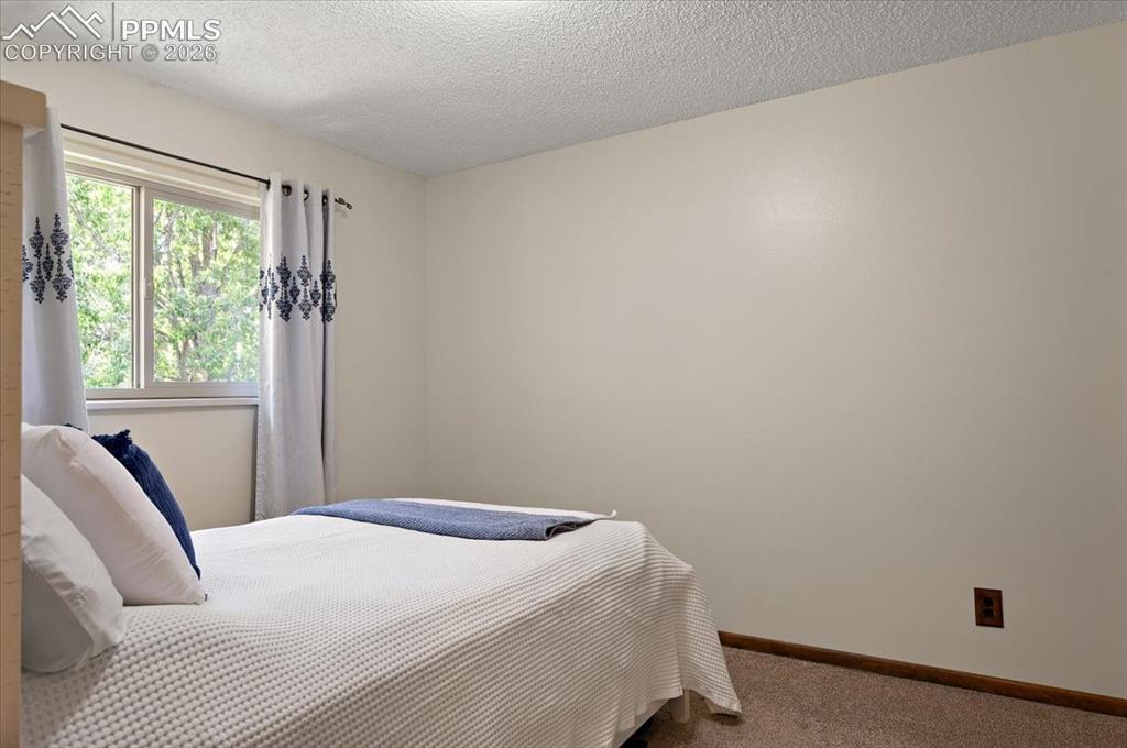 1585 Luna Vista Street Colorado Springs CO 80911