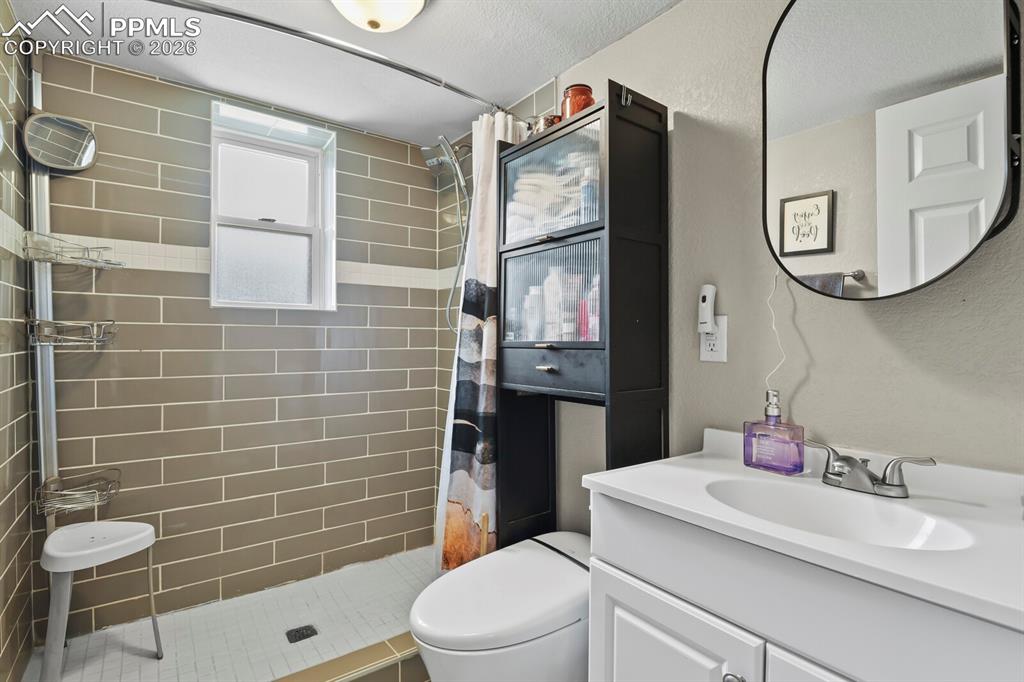 15726 E Bails Drive Aurora CO 80017