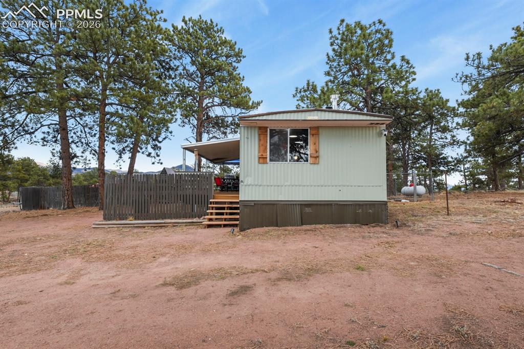 957 Arapahoe Drive Florissant CO 80816