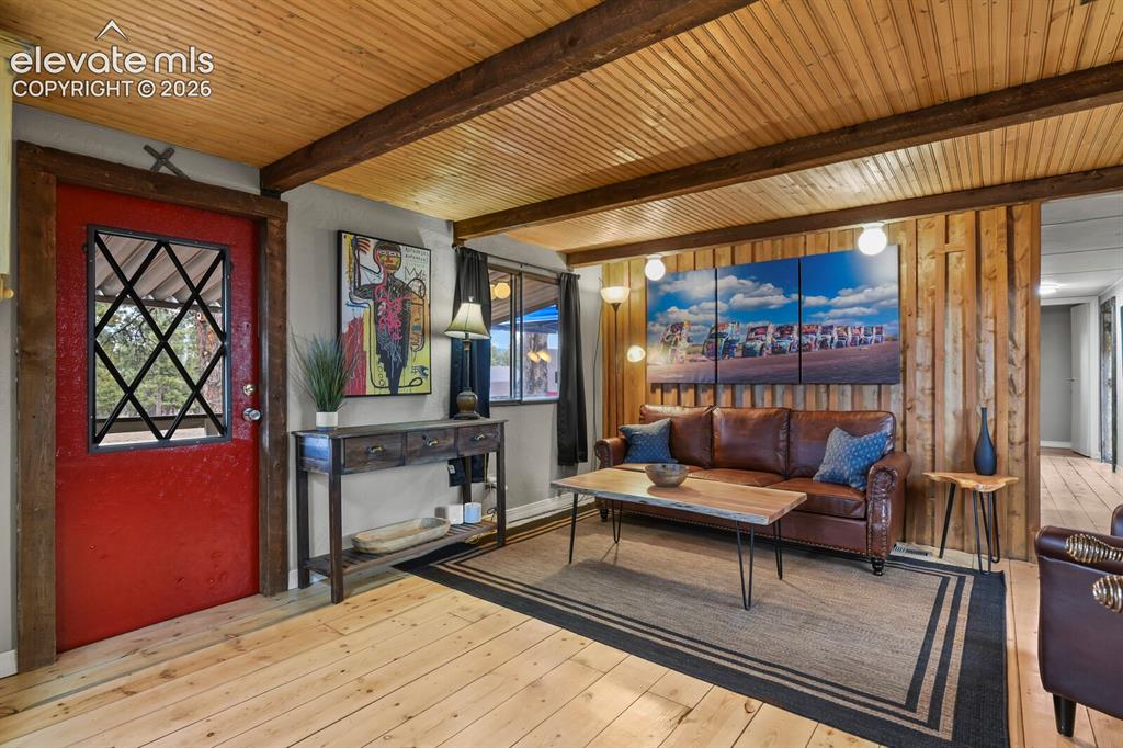 957 Arapahoe Drive Florissant CO 80816