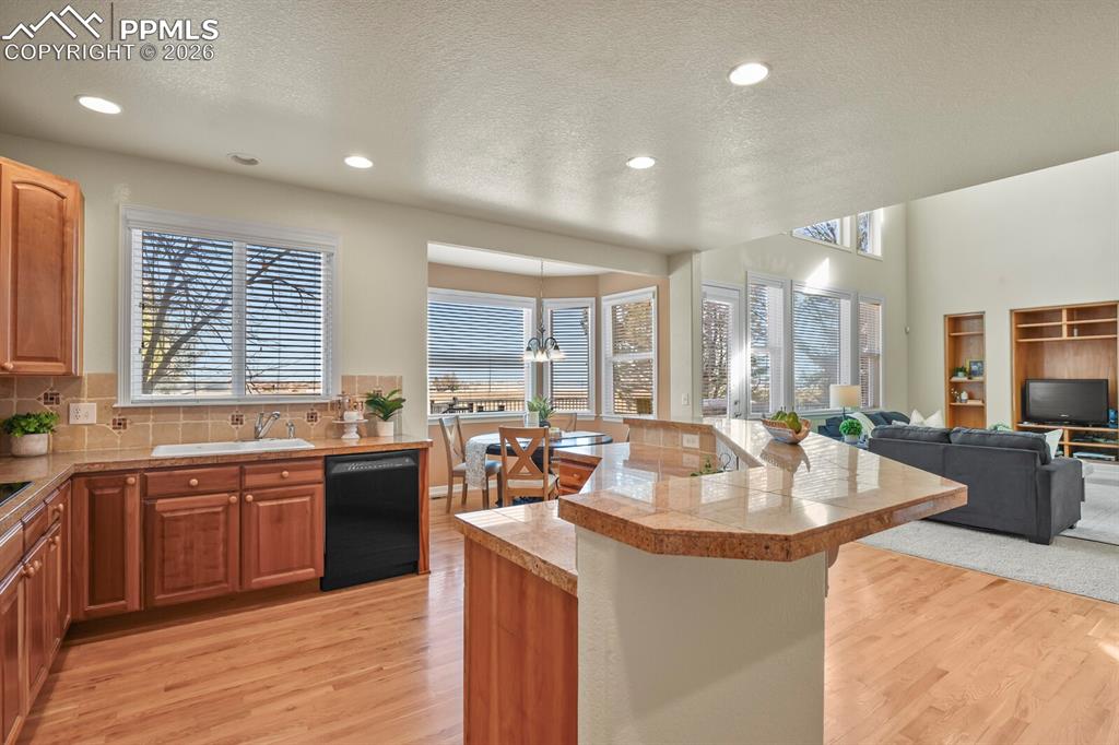 1720 Twilight Court Longmont CO 80504