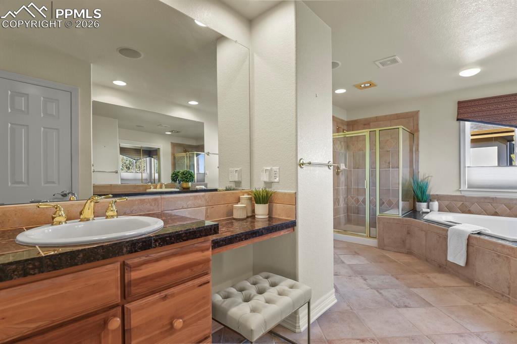 1720 Twilight Court Longmont CO 80504