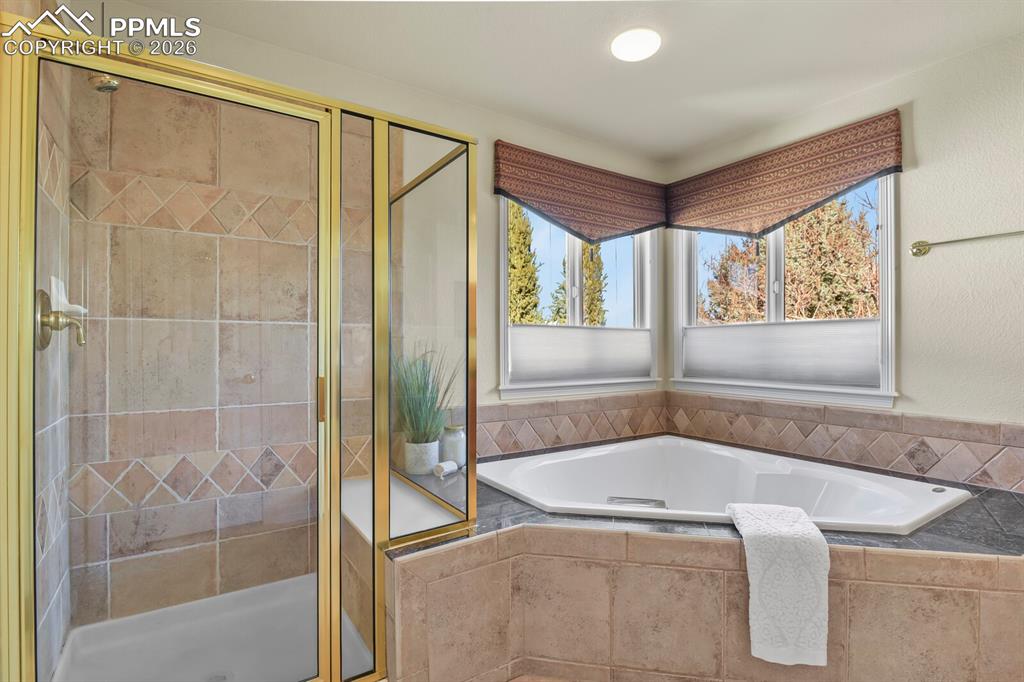1720 Twilight Court Longmont CO 80504