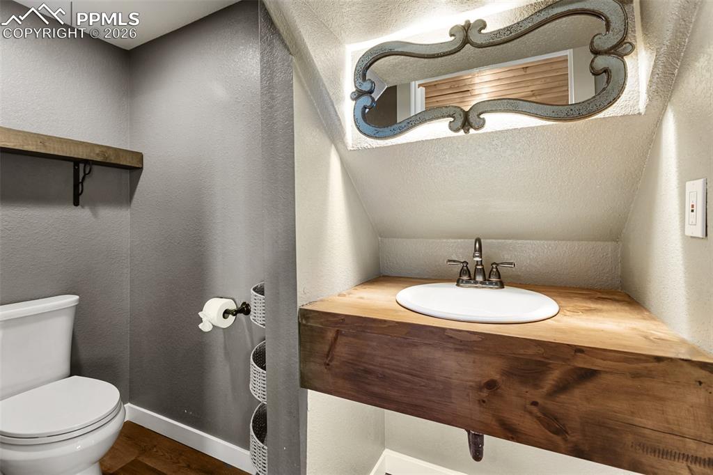 255 Midnight Lane Florissant CO 80816