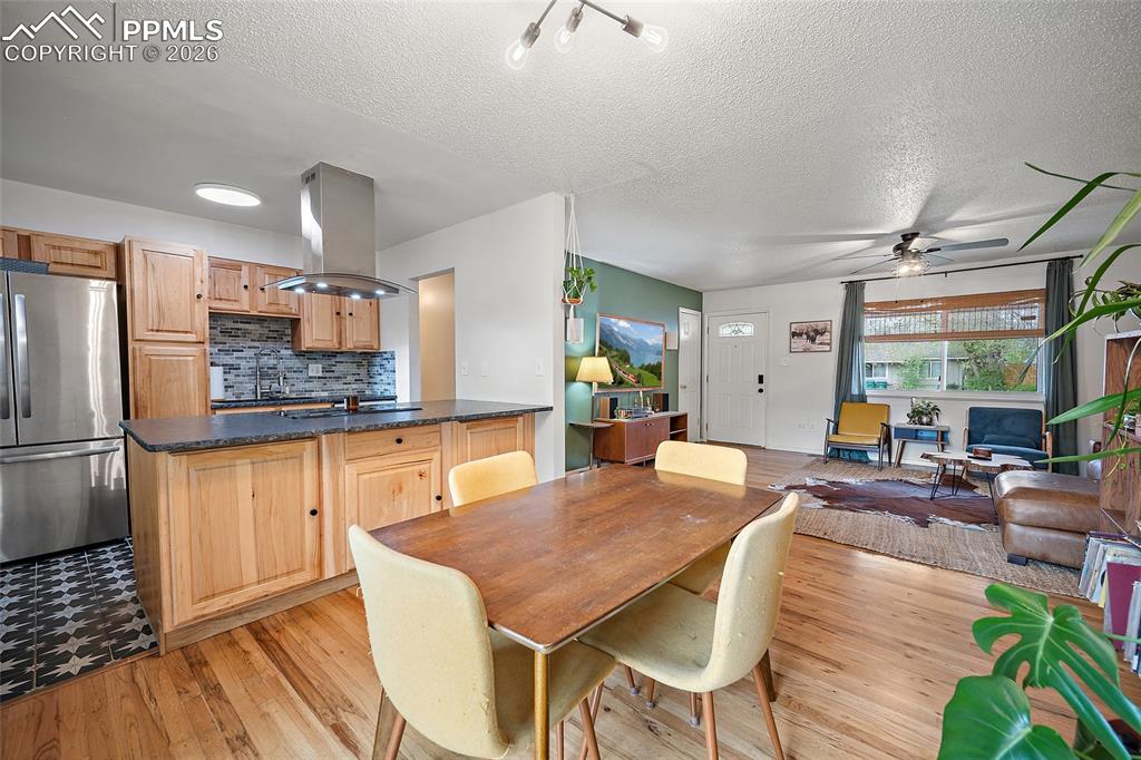 1531 Saratoga Drive Colorado Springs CO 80910