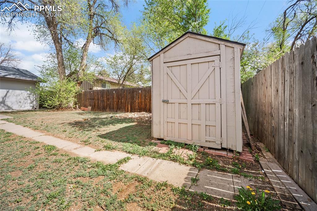 1531 Saratoga Drive Colorado Springs CO 80910