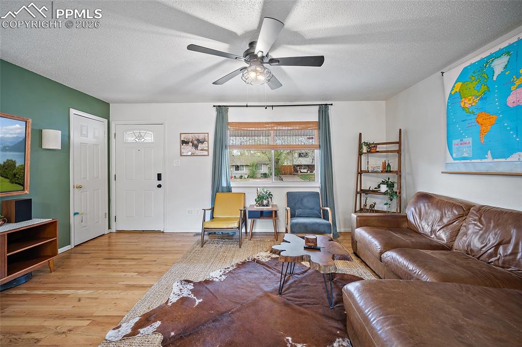 1531 Saratoga Drive Colorado Springs CO 80910