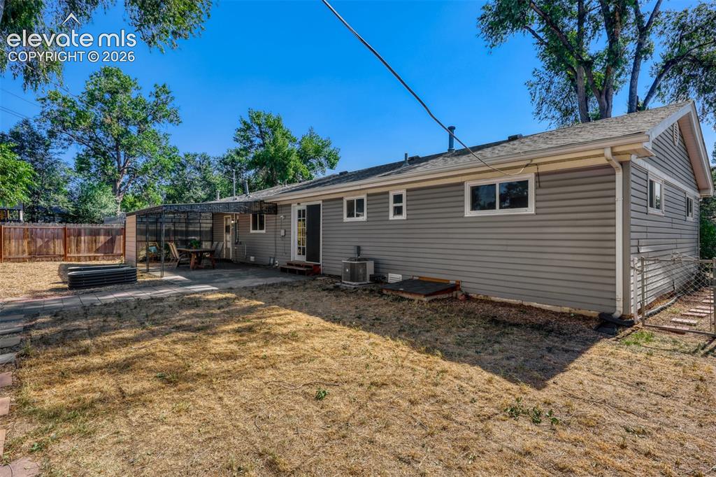 304 Doris Drive Colorado Springs CO 80911
