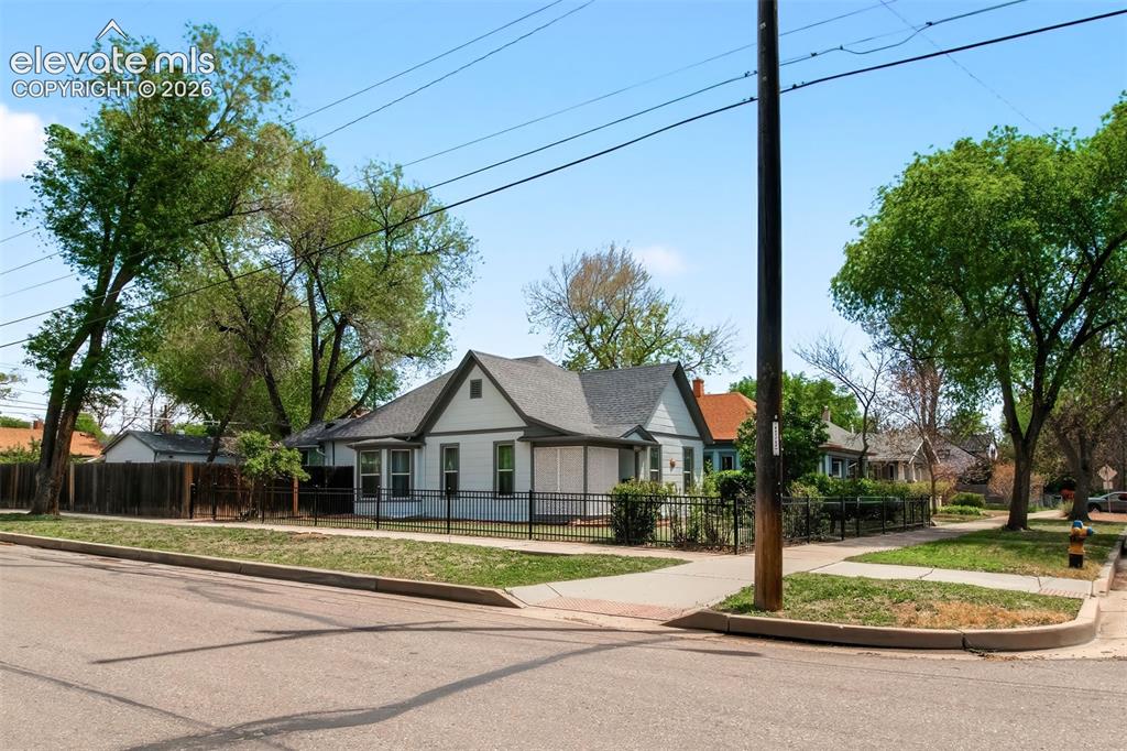 1532 W Pikes Peak Avenue Colorado Springs CO 80904