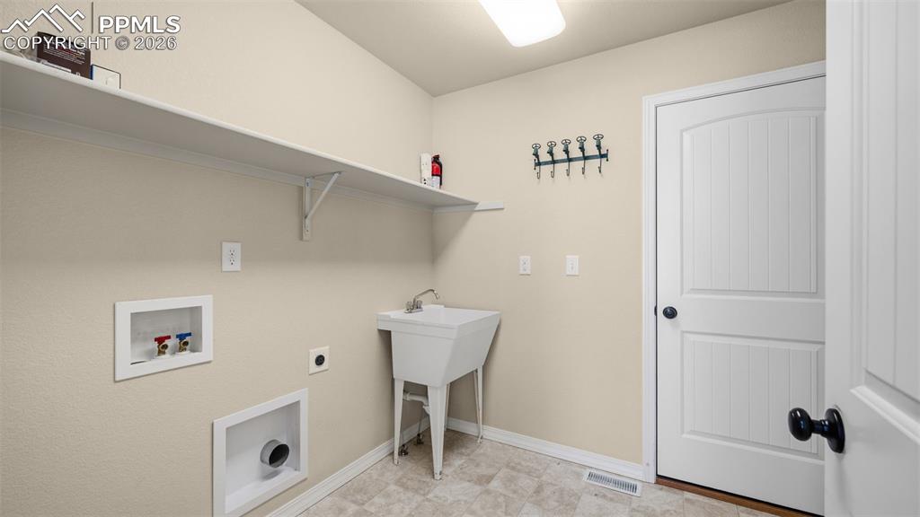 8145 Hunter Peak Trail Colorado Springs CO 80924