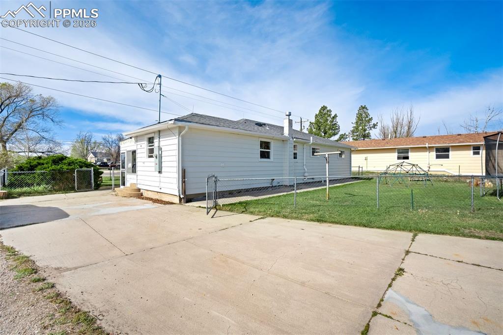 1021 8th Street Calhan CO 80808