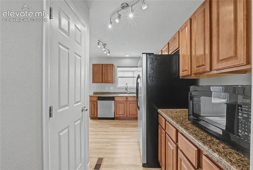 6829 Dusty Miller Way Colorado Springs CO 80908