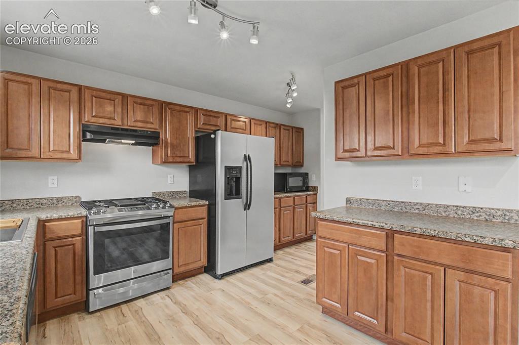 6829 Dusty Miller Way Colorado Springs CO 80908