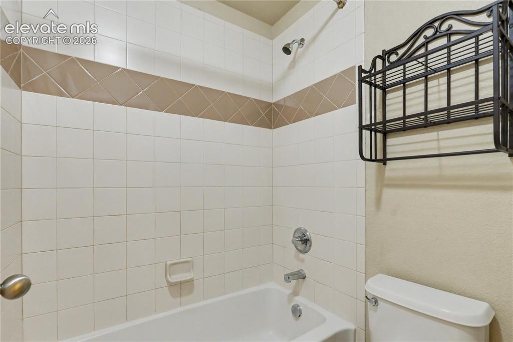 6829 Dusty Miller Way Colorado Springs CO 80908