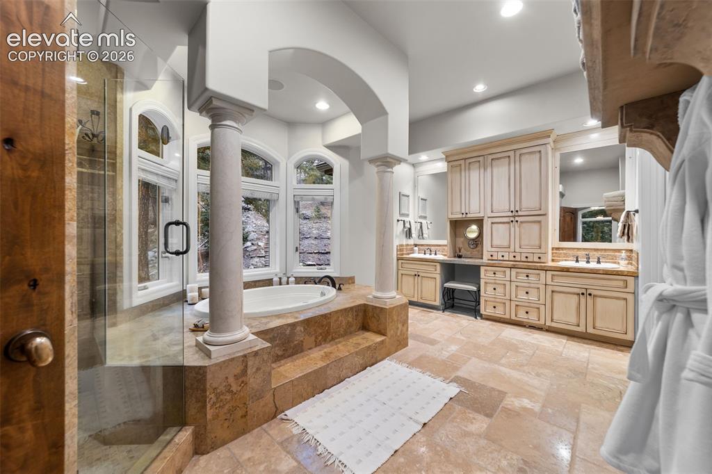 4450 Walker Ridge View Colorado Springs CO 80908