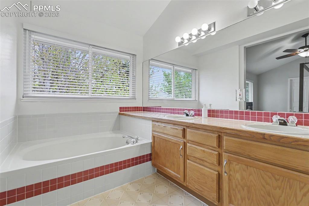 3910 Sedgewood Way Colorado Springs CO 80918
