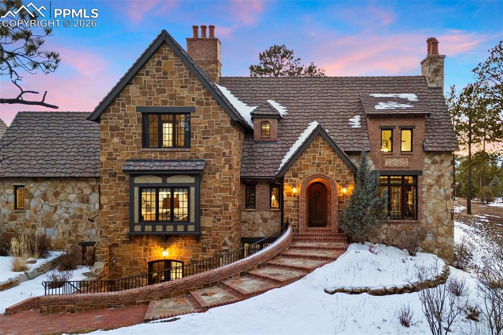 4340 Foxchase Way Colorado Springs CO 80908