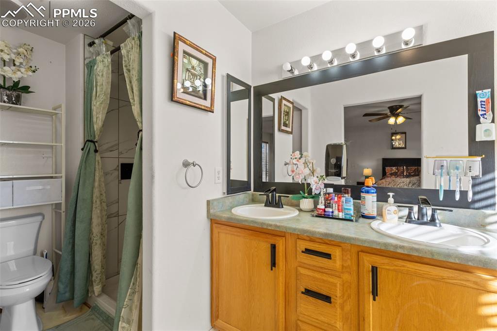7152 Cliffrose Drive Colorado Springs CO 80925