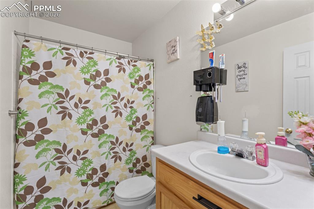 7152 Cliffrose Drive Colorado Springs CO 80925