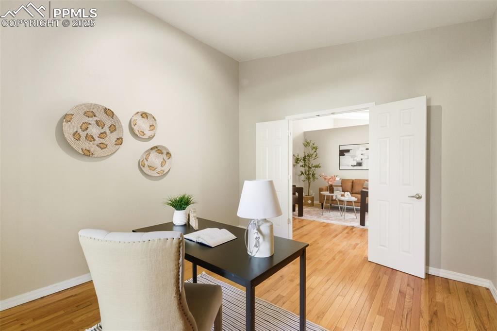 3263 Chestnut Glen Lane Colorado Springs CO 80918