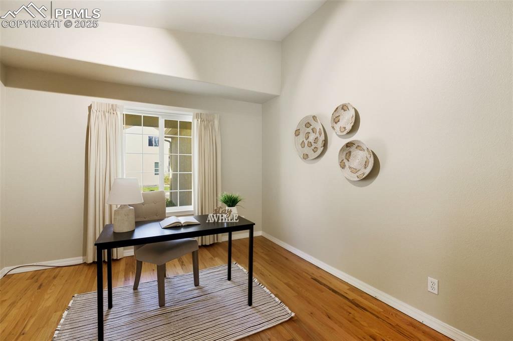 3263 Chestnut Glen Lane Colorado Springs CO 80918