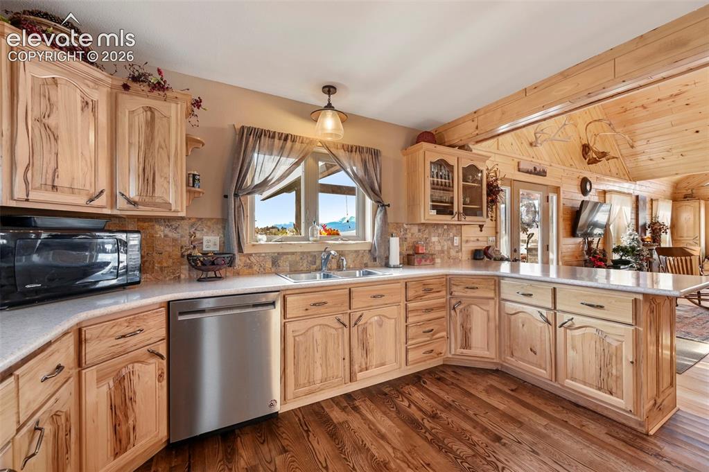 29 Howe Road Westcliffe CO 81252