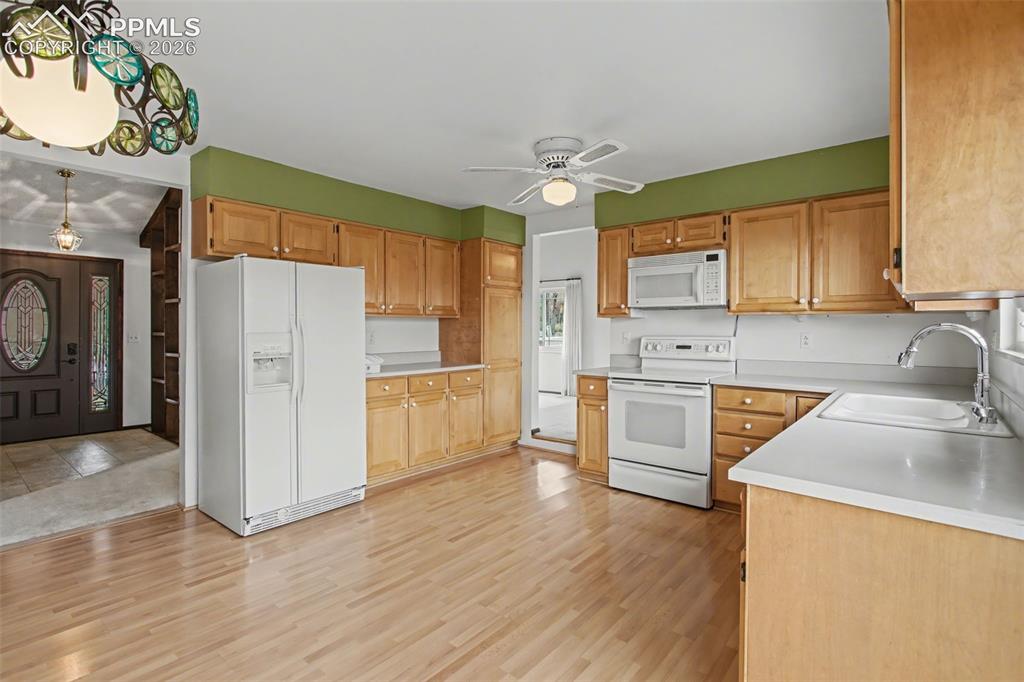 806 Point Of The Pines Drive Colorado Springs CO 80919