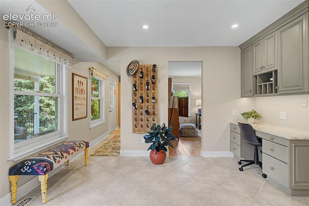 216 W Cheyenne Mountain Boulevard Colorado Springs CO 80906
