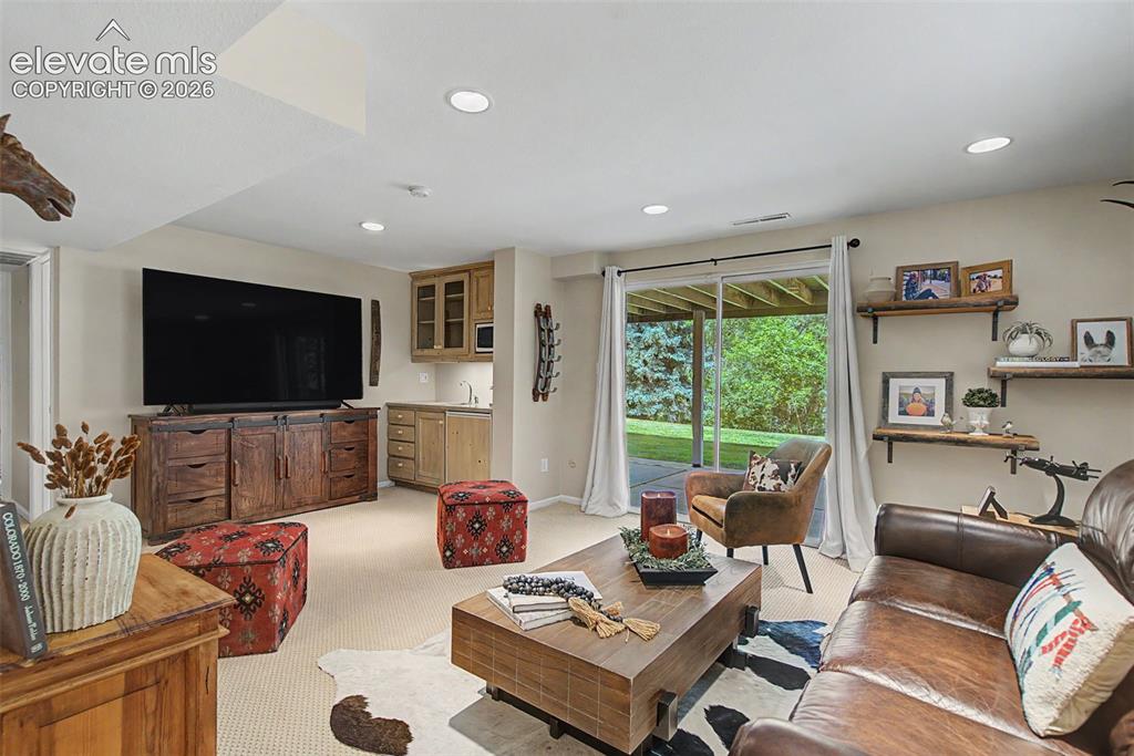 216 W Cheyenne Mountain Boulevard Colorado Springs CO 80906