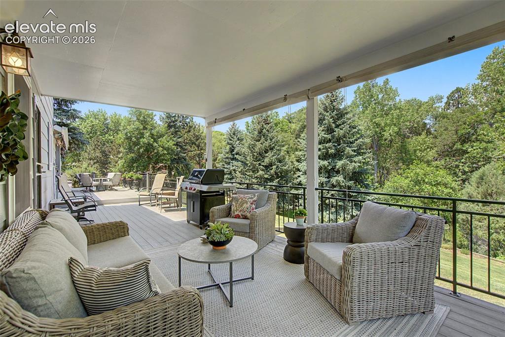 216 W Cheyenne Mountain Boulevard Colorado Springs CO 80906