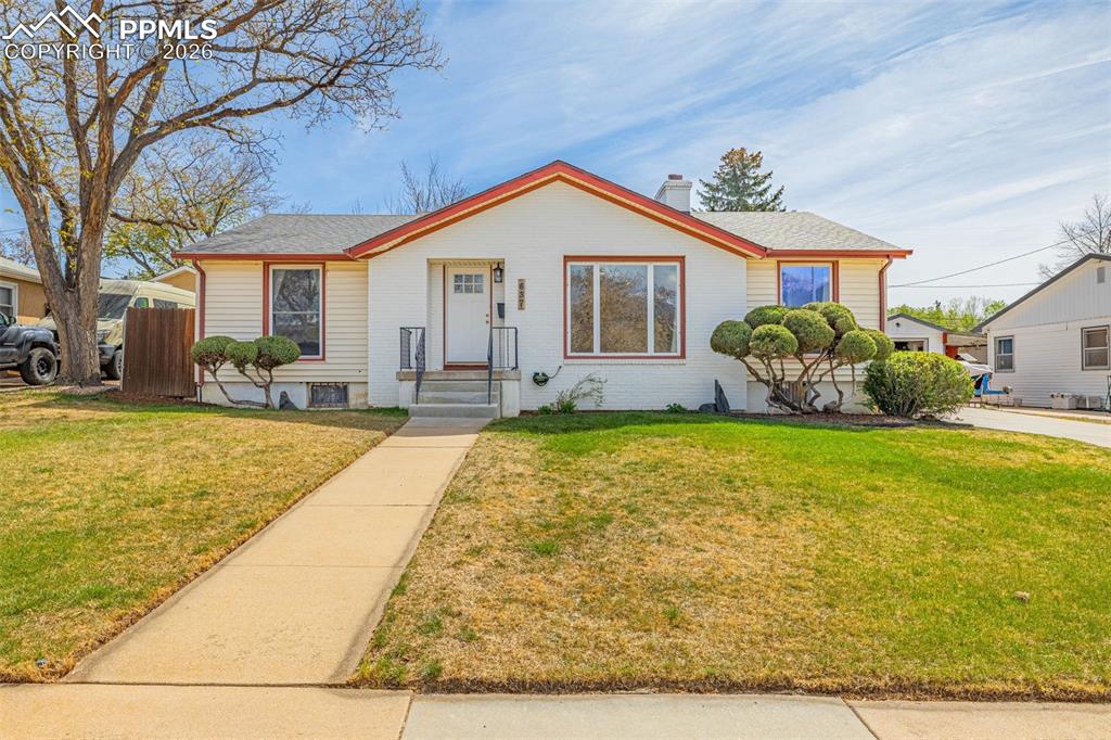 637 Glen Eyrie Circle Colorado Springs CO 80904