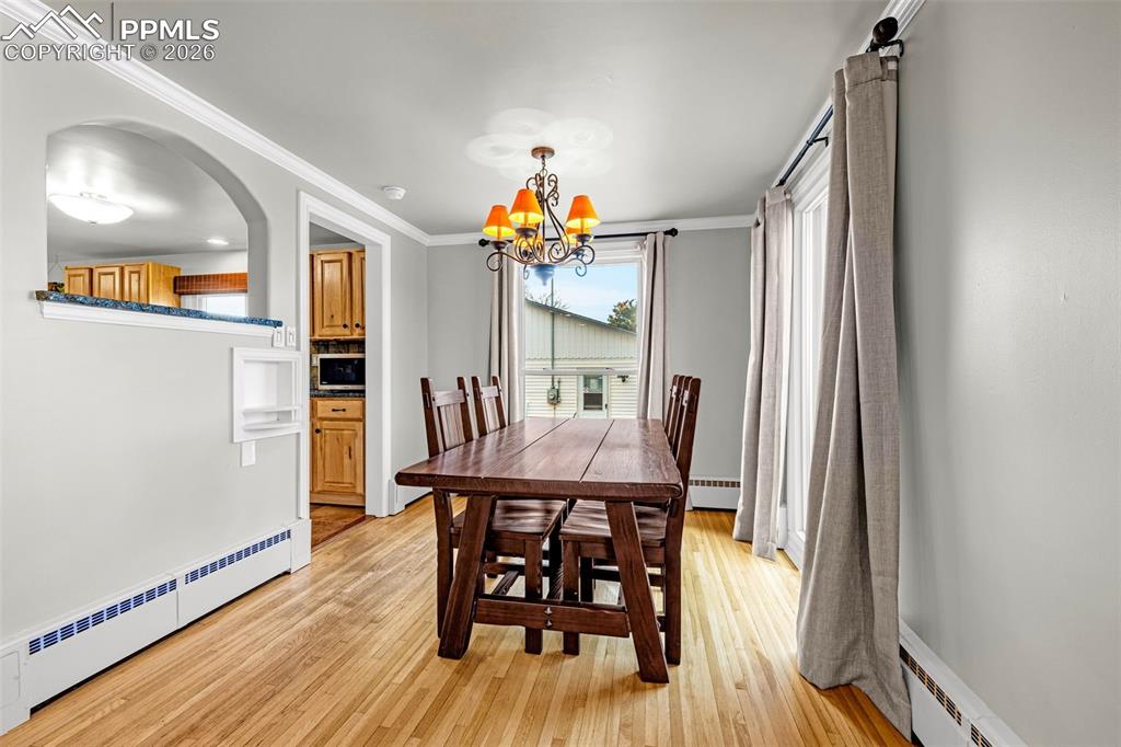 637 Glen Eyrie Circle Colorado Springs CO 80904