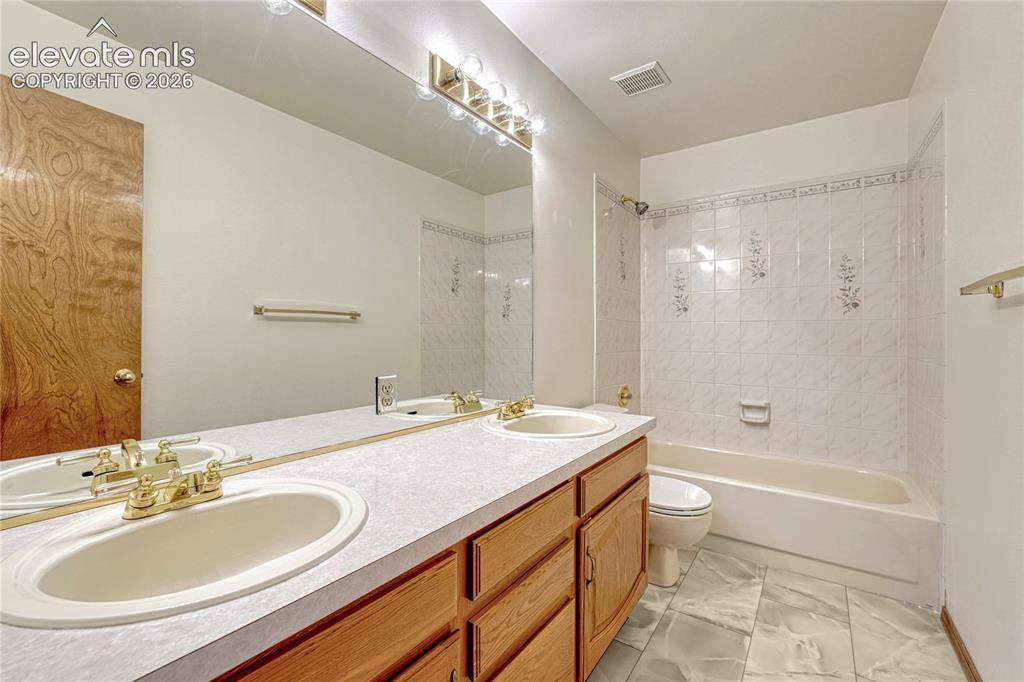 8918 Estebury Circle Colorado Springs CO 80920