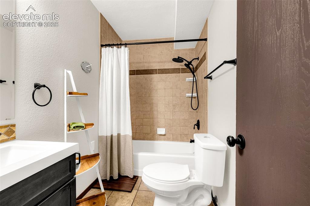 917 Centre Camino Woodland Park CO 80863