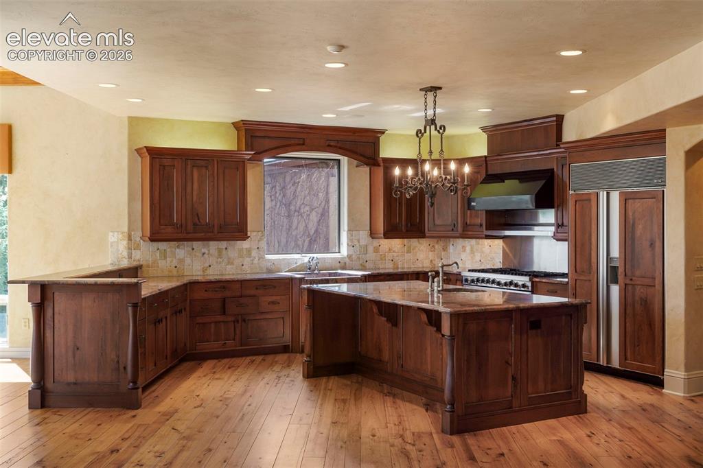 4890 Broadlake View Colorado Springs CO 80906