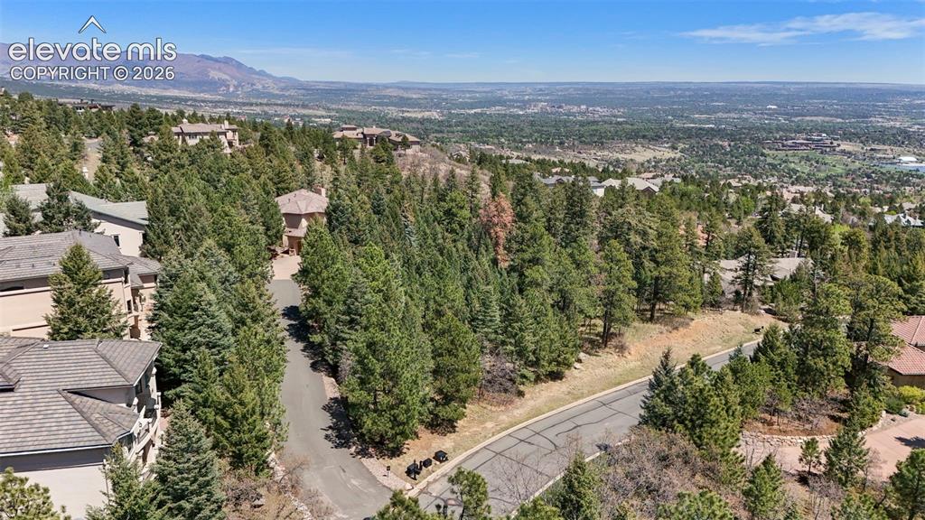 4890 Broadlake View Colorado Springs CO 80906