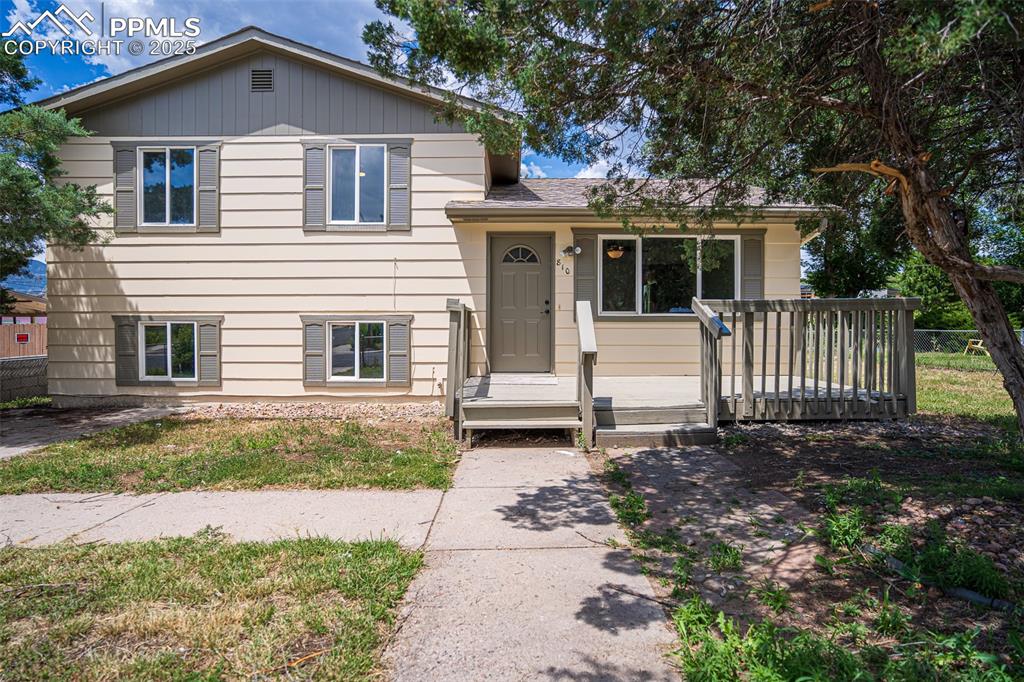 810 Hutchinson Drive Colorado Springs CO 80910