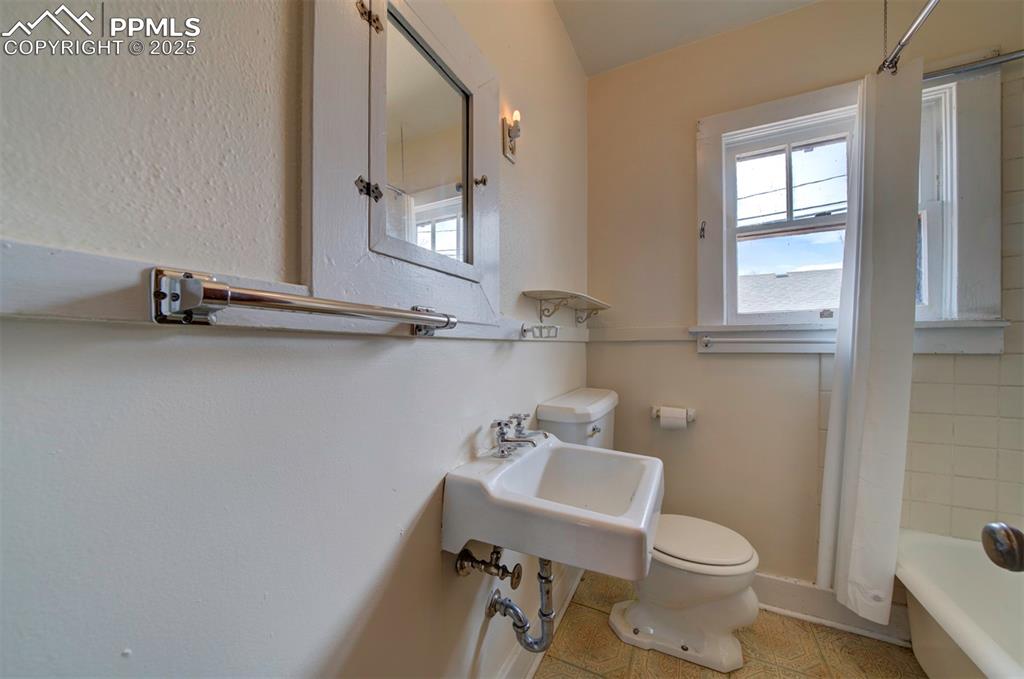 615 E Washington Street Colorado Springs CO 80907