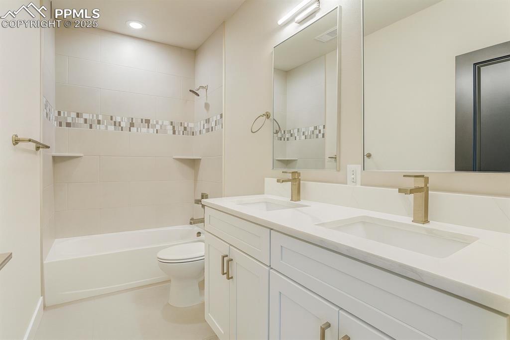 1906 Cuchara Drive Pueblo CO 81001