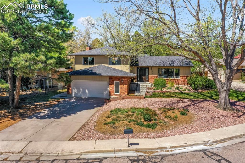 3826 Nuevo Drive Colorado Springs CO 80918